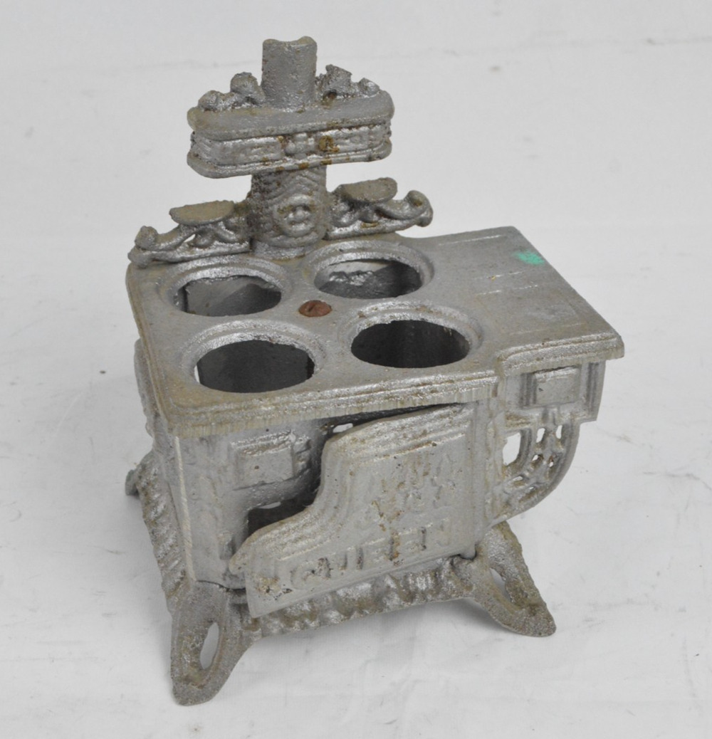 Vintage Dollhouse Miniature Queen Cast Iron Stove Silver 5.5" Toy Decor